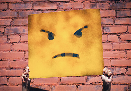 commentaires négatifs mise en avant1